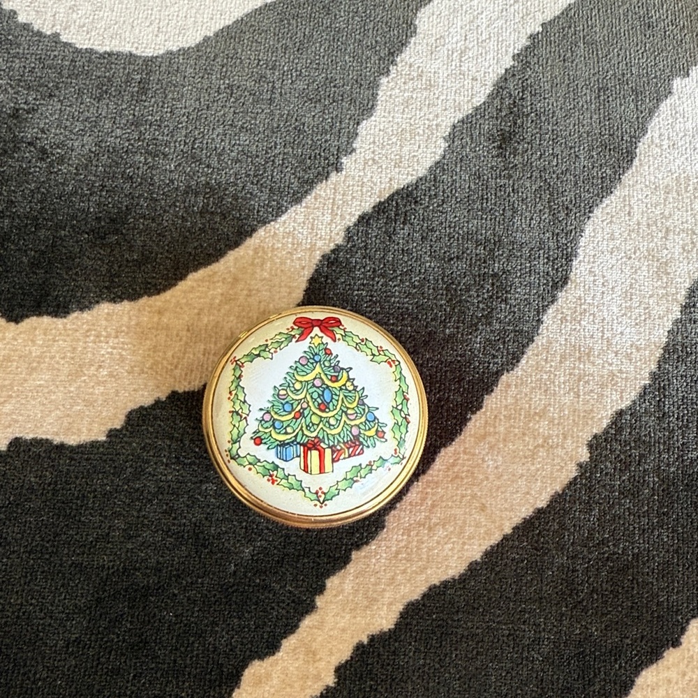 Halcyon Days Enamel Christmas box